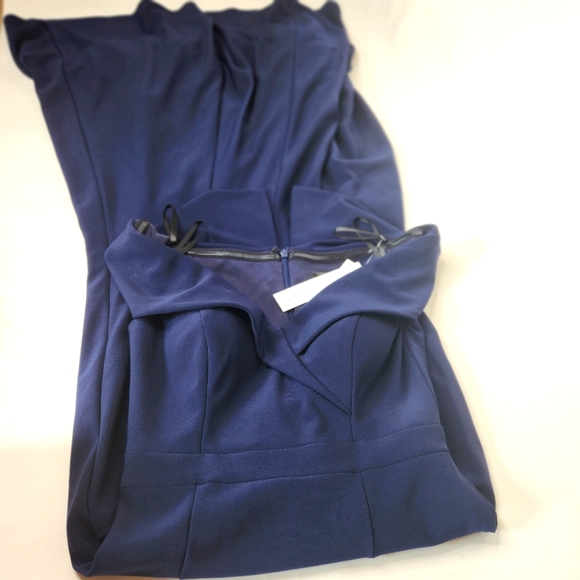 Aqua Bloomingdales Size 0 Off Shoulder Gown Dress - Picture 6 of 15